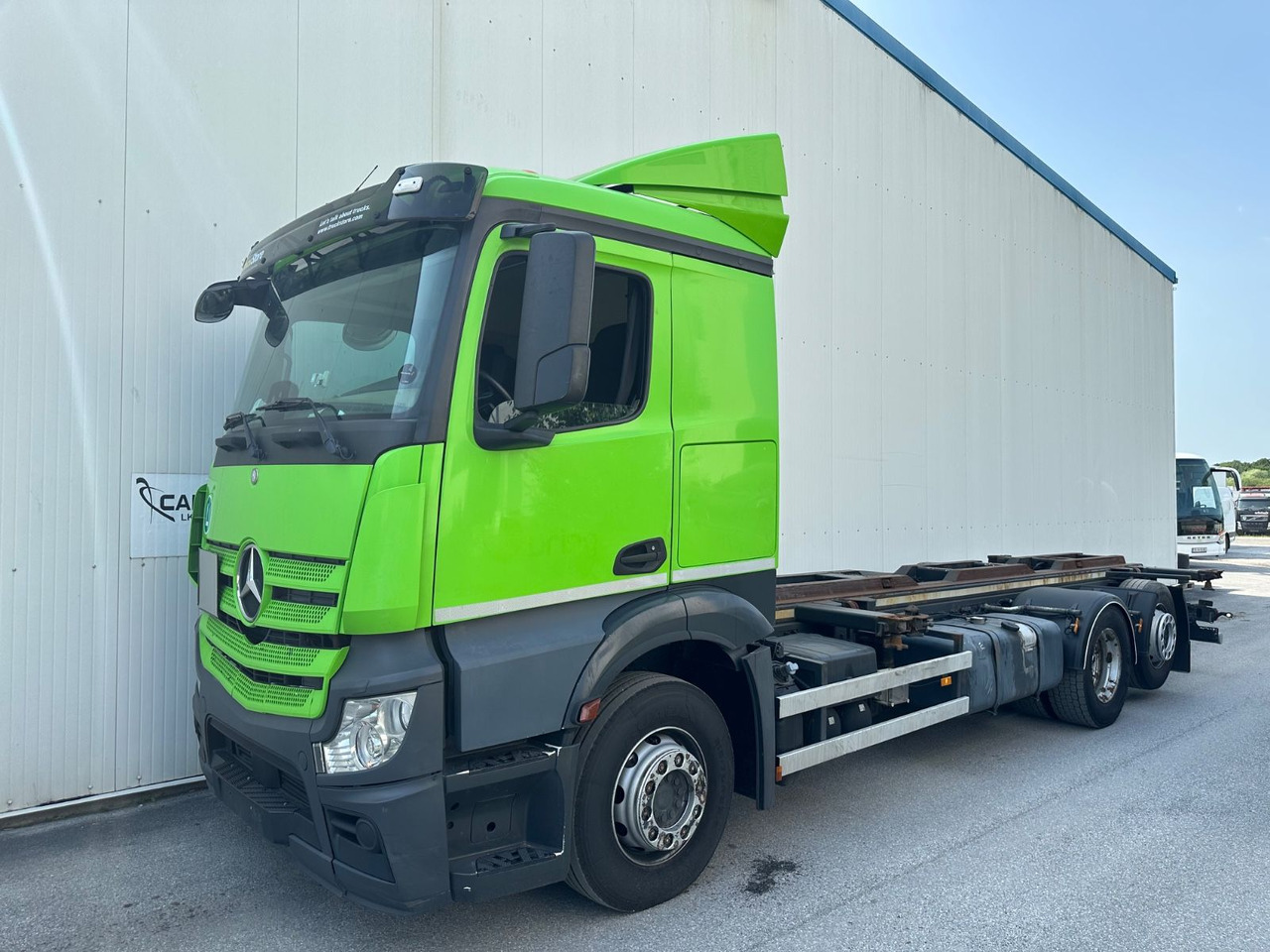Mercedes-Benz Actros 2748 Wiesel Mafi Telberg - Грузовик-контейнеровоз/ Сменный кузов, Автоманипулятор: фото 1 Mercedes-Benz Actros 2748 Wiesel Mafi Telberg - Грузовик-контейнеровоз/ Сменный кузов, Автоманипулятор: фото 1