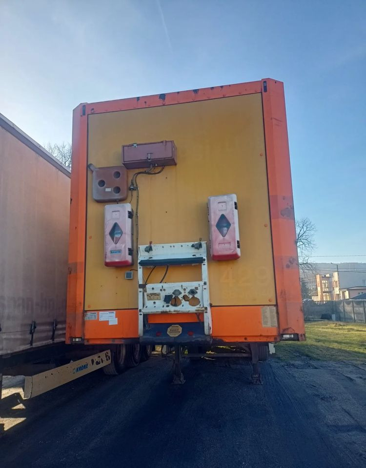 Krone SDK 27 - Изотермический полуприцеп: фото 1 Krone SDK 27 - Изотермический полуприцеп: фото 1