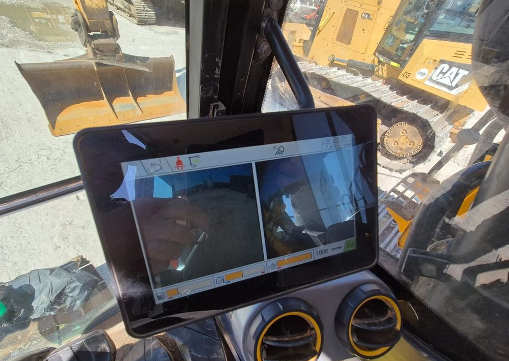 JCB 220xlc - Гусеничный экскаватор: фото 5 JCB 220xlc - Гусеничный экскаватор: фото 5