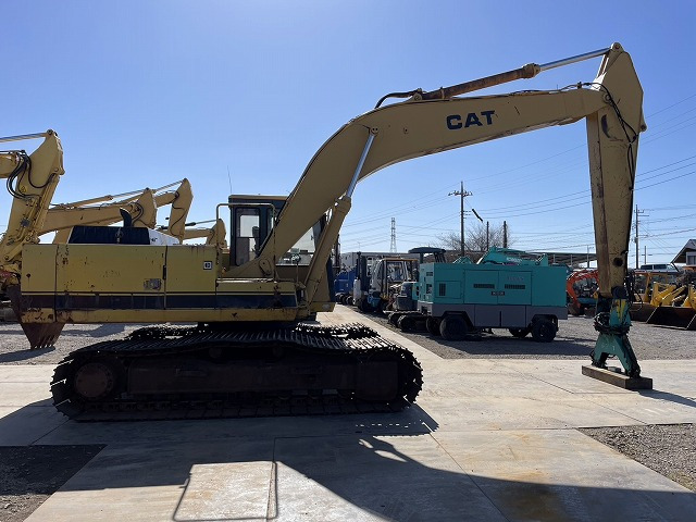 Гусеничный экскаватор CAT E200B: фото 6