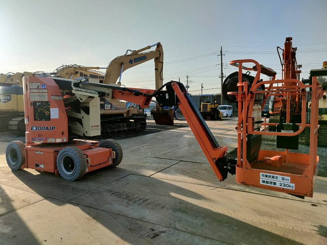 JLG E300AJP - Другая техника: фото 3 JLG E300AJP - Другая техника: фото 3