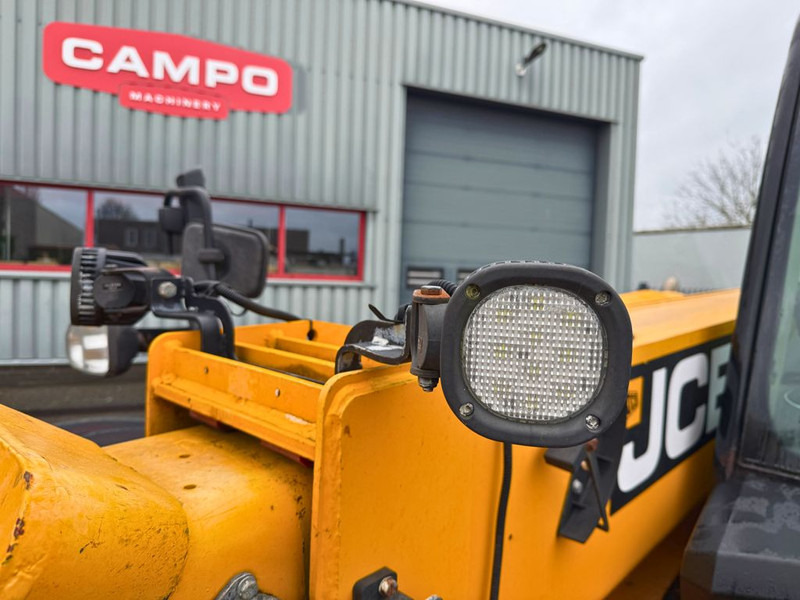 Новый Телескопический погрузчик JCB 541-70 Agri Super: фото 12