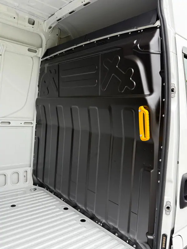 Iveco Daily 35-140 *L3H2*DISPO DE STOCK*Airco*Cruise control в лизинг Iveco Daily 35-140 *L3H2*DISPO DE STOCK*Airco*Cruise control: фото 12 Iveco Daily 35-140 *L3H2*DISPO DE STOCK*Airco*Cruise control в лизинг Iveco Daily 35-140 *L3H2*DISPO DE STOCK*Airco*Cruise control: фото 12