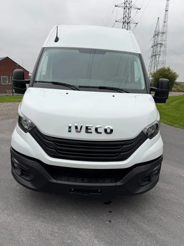 Iveco Daily 35-140 *L3H2*DISPO DE STOCK*Airco*Cruise control в лизинг Iveco Daily 35-140 *L3H2*DISPO DE STOCK*Airco*Cruise control: фото 8 Iveco Daily 35-140 *L3H2*DISPO DE STOCK*Airco*Cruise control в лизинг Iveco Daily 35-140 *L3H2*DISPO DE STOCK*Airco*Cruise control: фото 8