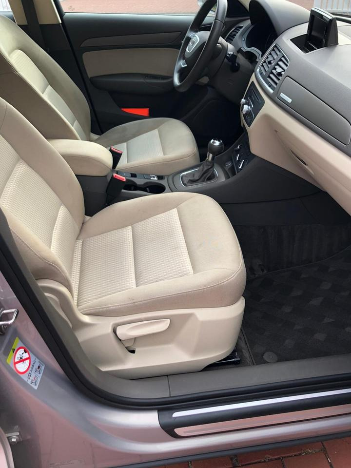 Audi Q3 TFSI + quattro + Autom. + ANK. + TÜV - Легковой автомобиль: фото 4 Audi Q3 TFSI + quattro + Autom. + ANK. + TÜV - Легковой автомобиль: фото 4