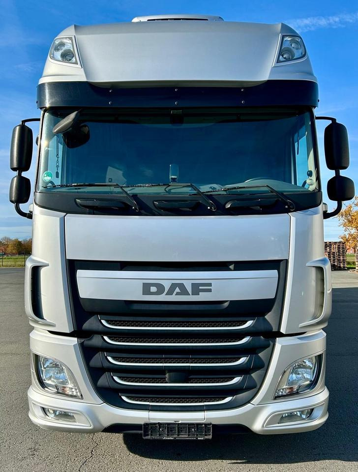 DAF XF 460 FT + Euro 6 + Super SC + Standklima + 2 Tanks - Тягач: фото 2 DAF XF 460 FT + Euro 6 + Super SC + Standklima + 2 Tanks - Тягач: фото 2