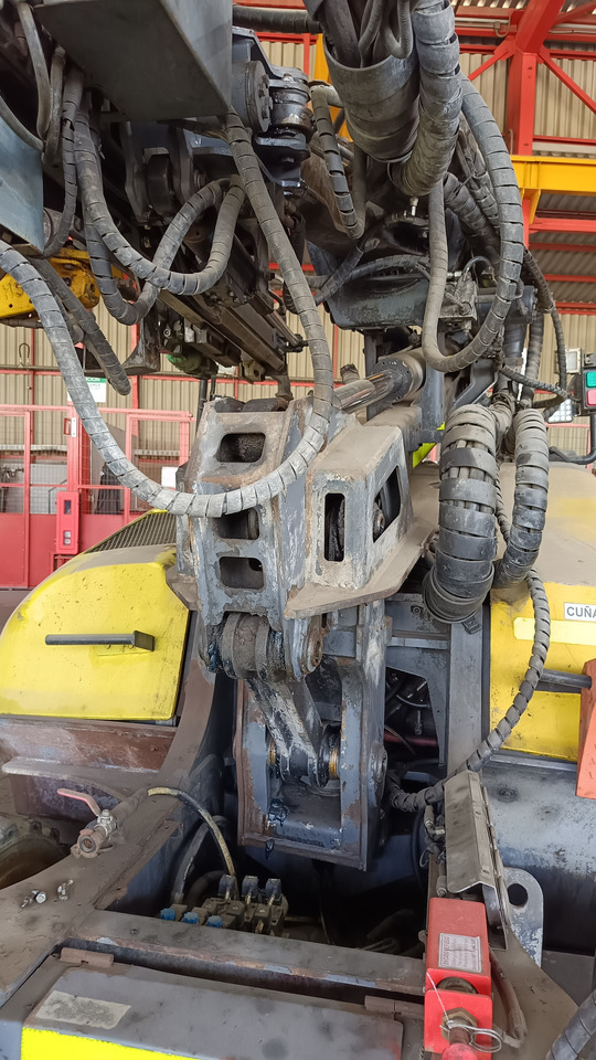 EPIROC T20R - Горнодобывающая техника: фото 4 EPIROC T20R - Горнодобывающая техника: фото 4