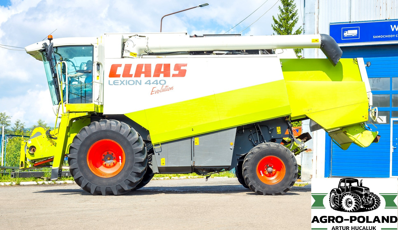 CLAAS LEXION 440 EVOLUTION - 2003 ROK + CLAAS VARIO 600 - 2014 ROK - Зерноуборочный комбайн: фото 4 CLAAS LEXION 440 EVOLUTION - 2003 ROK + CLAAS VARIO 600 - 2014 ROK - Зерноуборочный комбайн: фото 4
