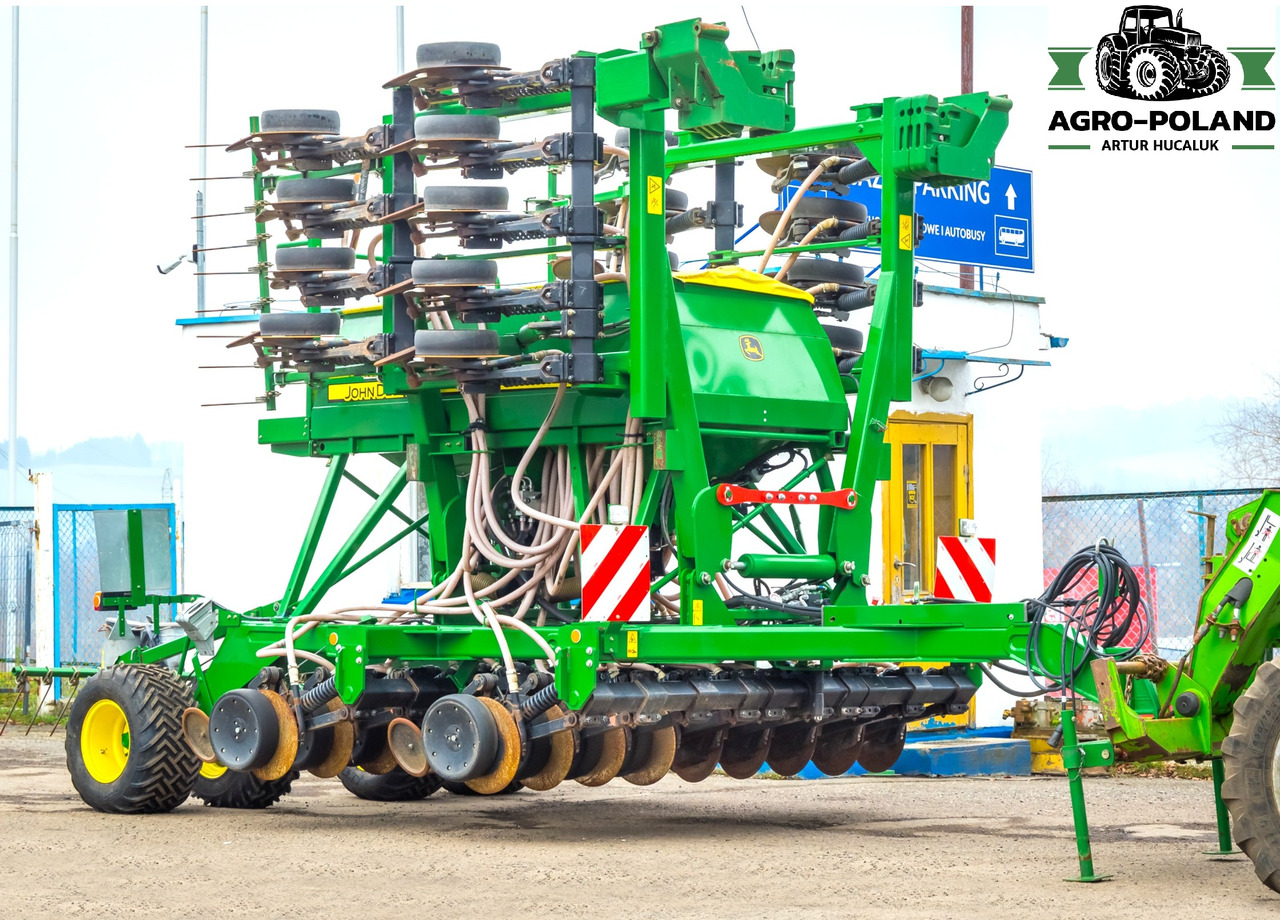 JOHN DEERE 750A - 2017 ROK - 6 M - 2649 H - GREENSTAR/ISOBUS - NOWSZY MODEL - Сеялка: фото 2 JOHN DEERE 750A - 2017 ROK - 6 M - 2649 H - GREENSTAR/ISOBUS - NOWSZY MODEL - Сеялка: фото 2