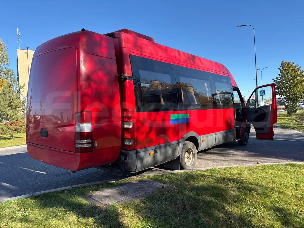 Микроавтобус, Пассажирский фургон Iveco Daily: фото 9
