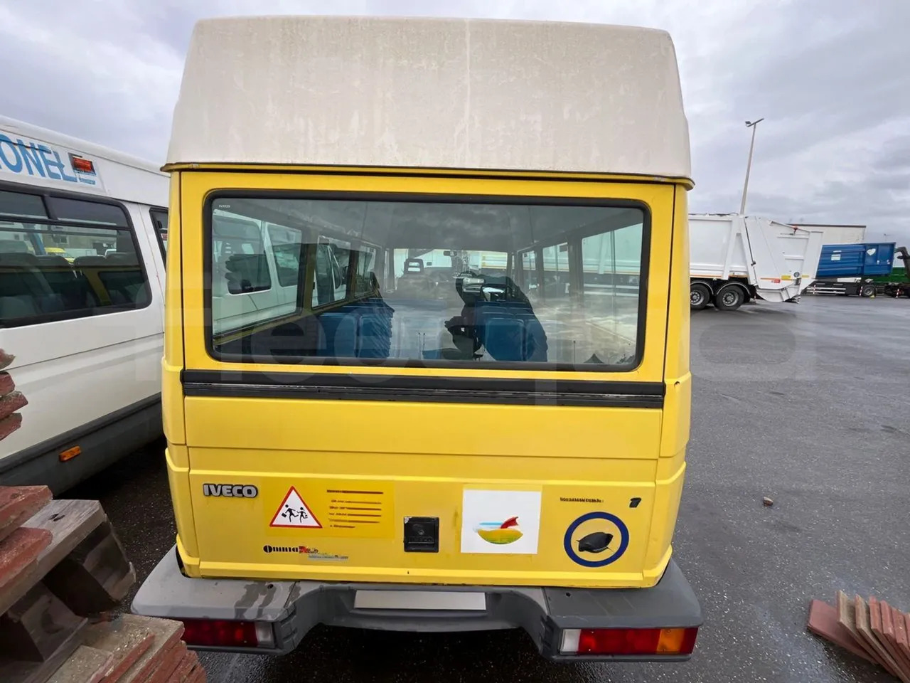 Iveco Turbo Daily - Микроавтобус, Пассажирский фургон: фото 4 Iveco Turbo Daily - Микроавтобус, Пассажирский фургон: фото 4