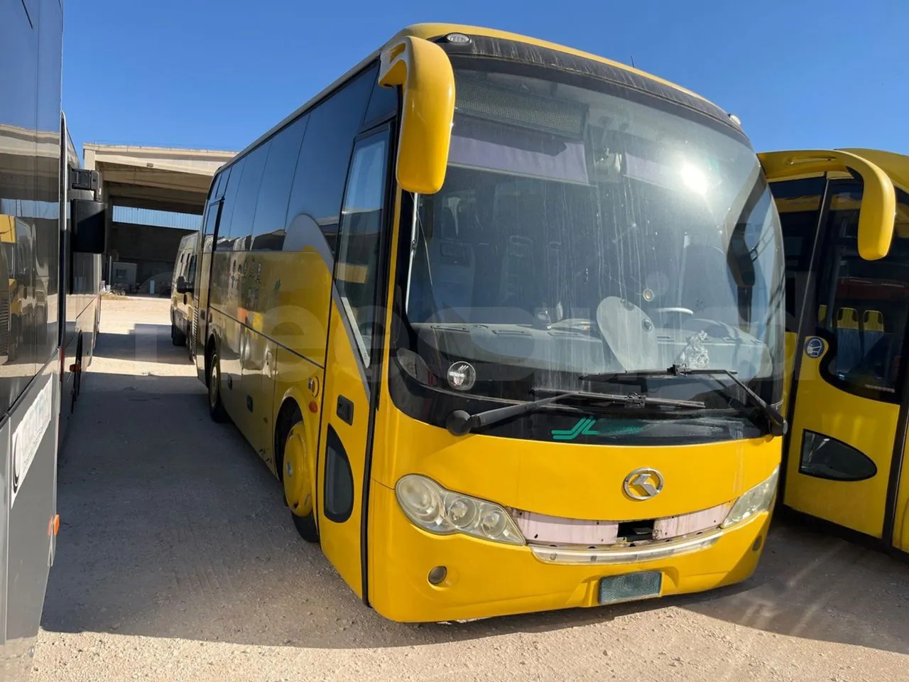 King Long XMQ6800 - Школьный автобус: фото 1 King Long XMQ6800 - Школьный автобус: фото 1