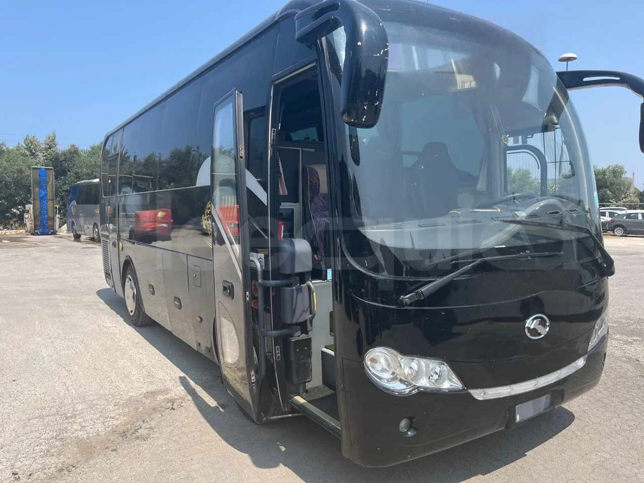 King Long XMQ6800 - Школьный автобус: фото 1 King Long XMQ6800 - Школьный автобус: фото 1