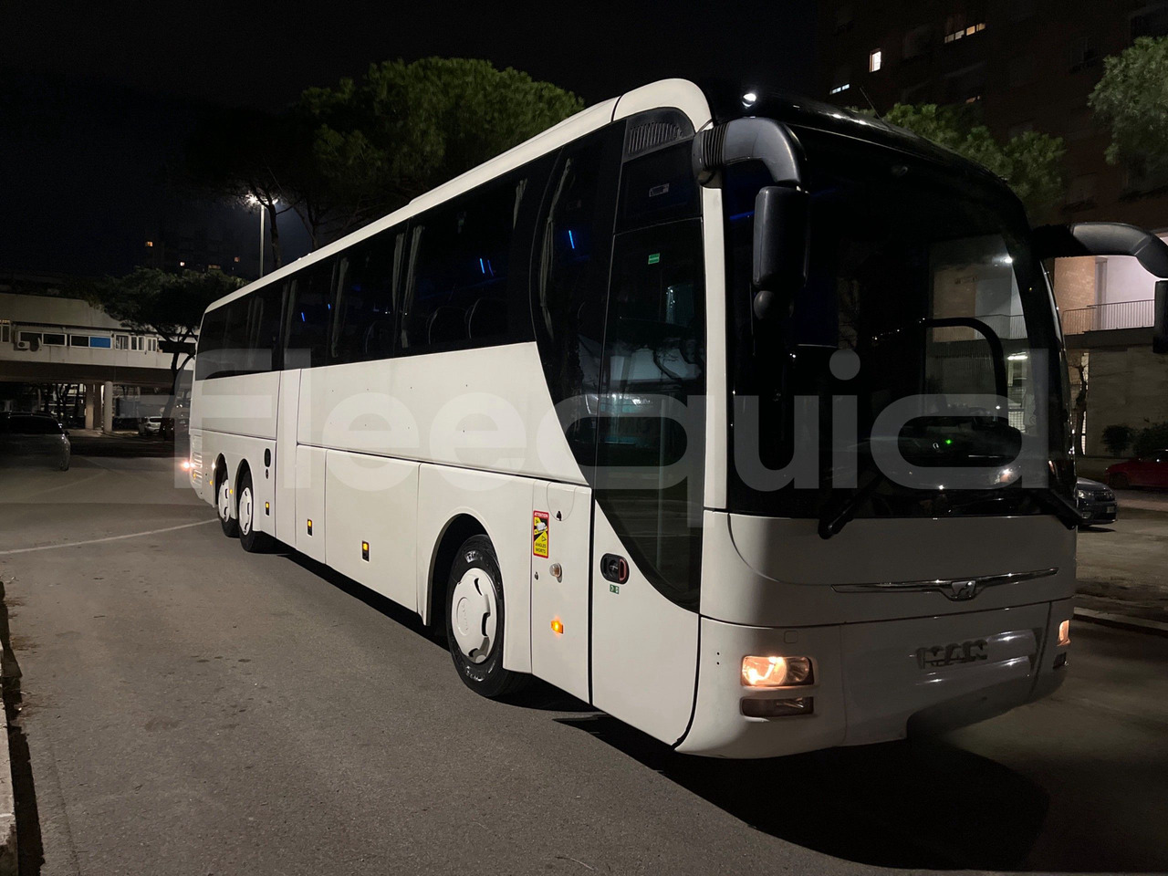 Man Lion's Coach - Туристический автобус: фото 1 Man Lion's Coach - Туристический автобус: фото 1
