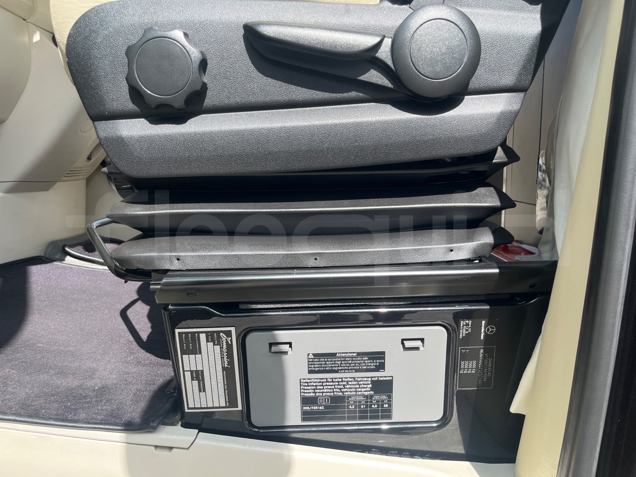 Микроавтобус, Пассажирский фургон Mercedes-Benz Sprinter: фото 17