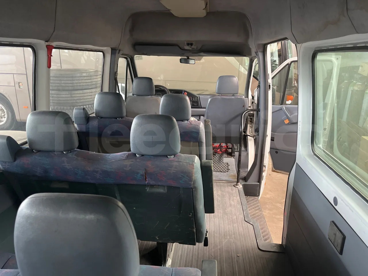 Микроавтобус, Пассажирский фургон Mercedes-Benz Sprinter: фото 14 Микроавтобус, Пассажирский фургон Mercedes-Benz Sprinter: фото 14