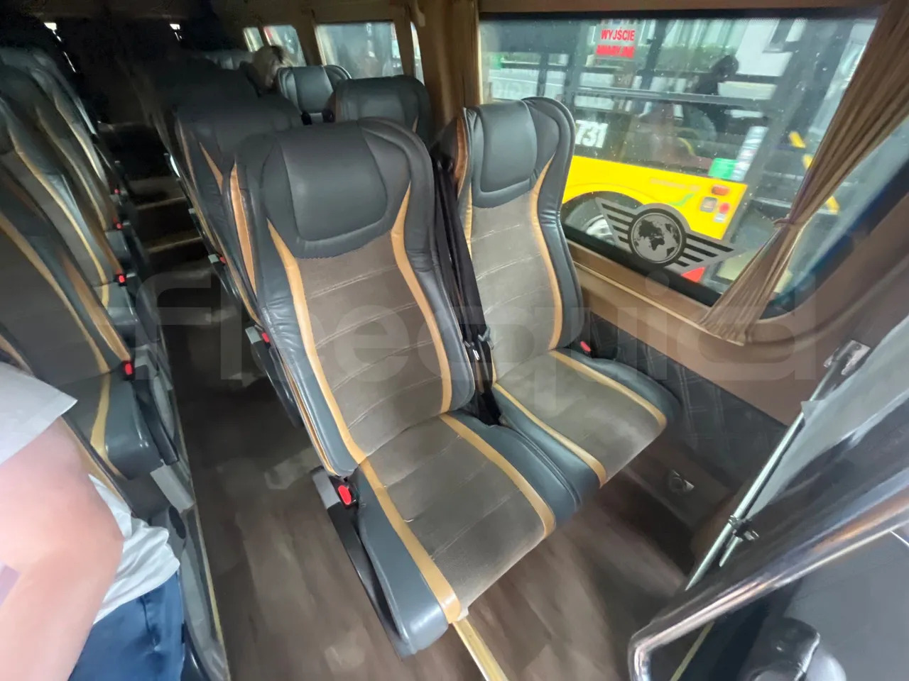 Микроавтобус, Пассажирский фургон Mercedes-Benz Sprinter: фото 17