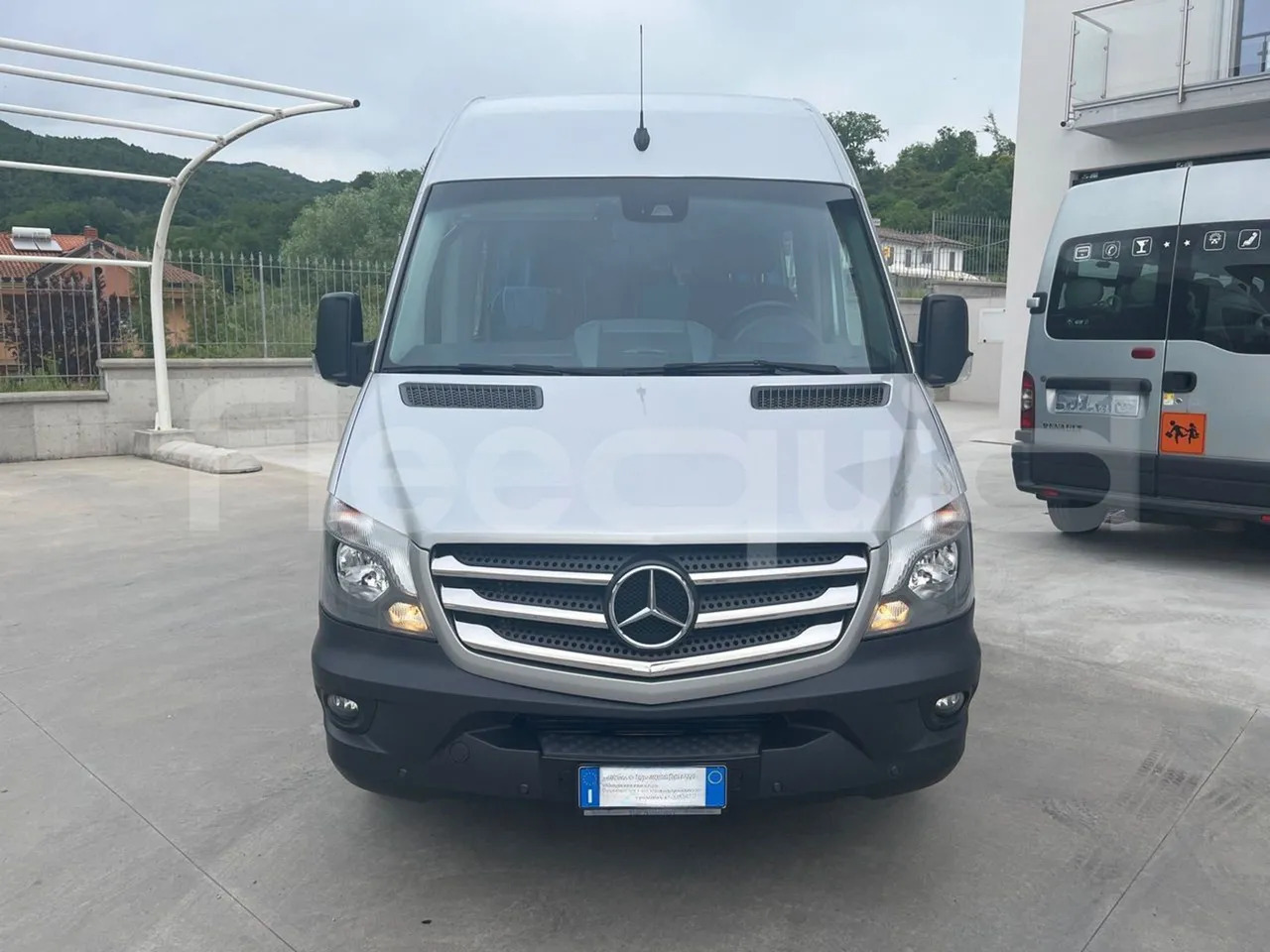 Mercedes-Benz Sprinter - Микроавтобус, Пассажирский фургон: фото 2 Mercedes-Benz Sprinter - Микроавтобус, Пассажирский фургон: фото 2