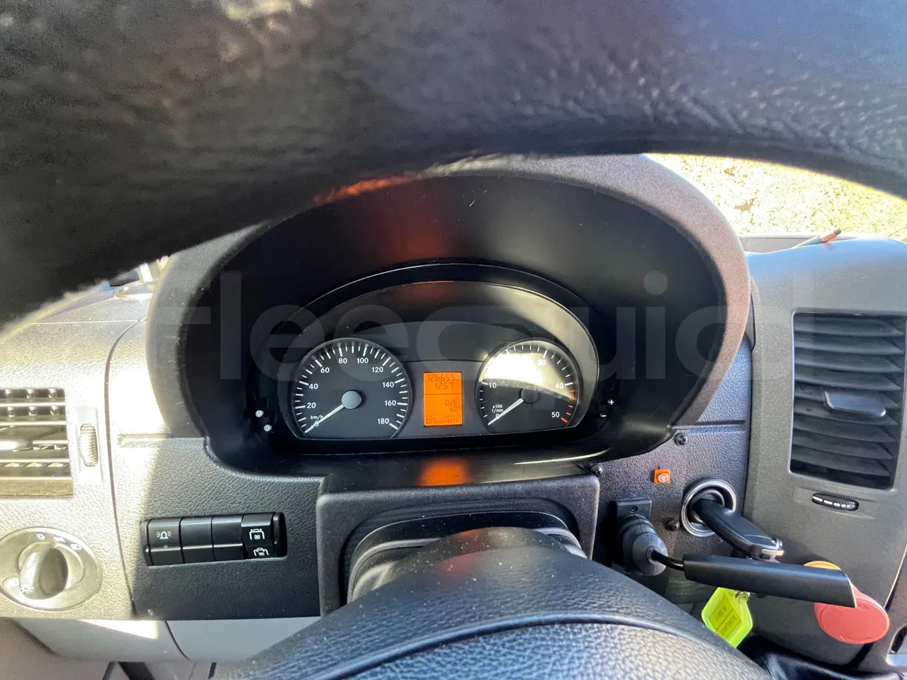 Mercedes-Benz Sprinter - Микроавтобус, Пассажирский фургон: фото 3 Mercedes-Benz Sprinter - Микроавтобус, Пассажирский фургон: фото 3