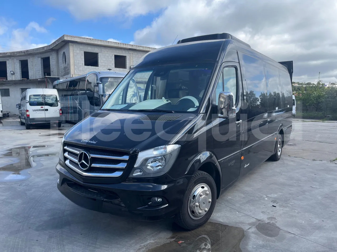 Mercedes-Benz Sprinter - Микроавтобус, Пассажирский фургон: фото 4 Mercedes-Benz Sprinter - Микроавтобус, Пассажирский фургон: фото 4