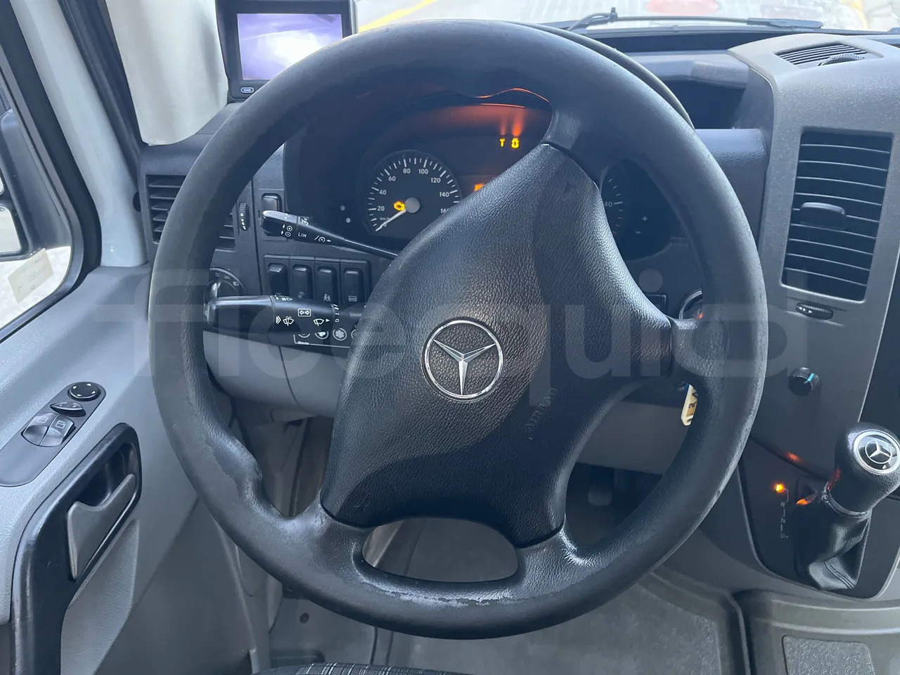 Туристический автобус Mercedes-Benz Sprinter: фото 20