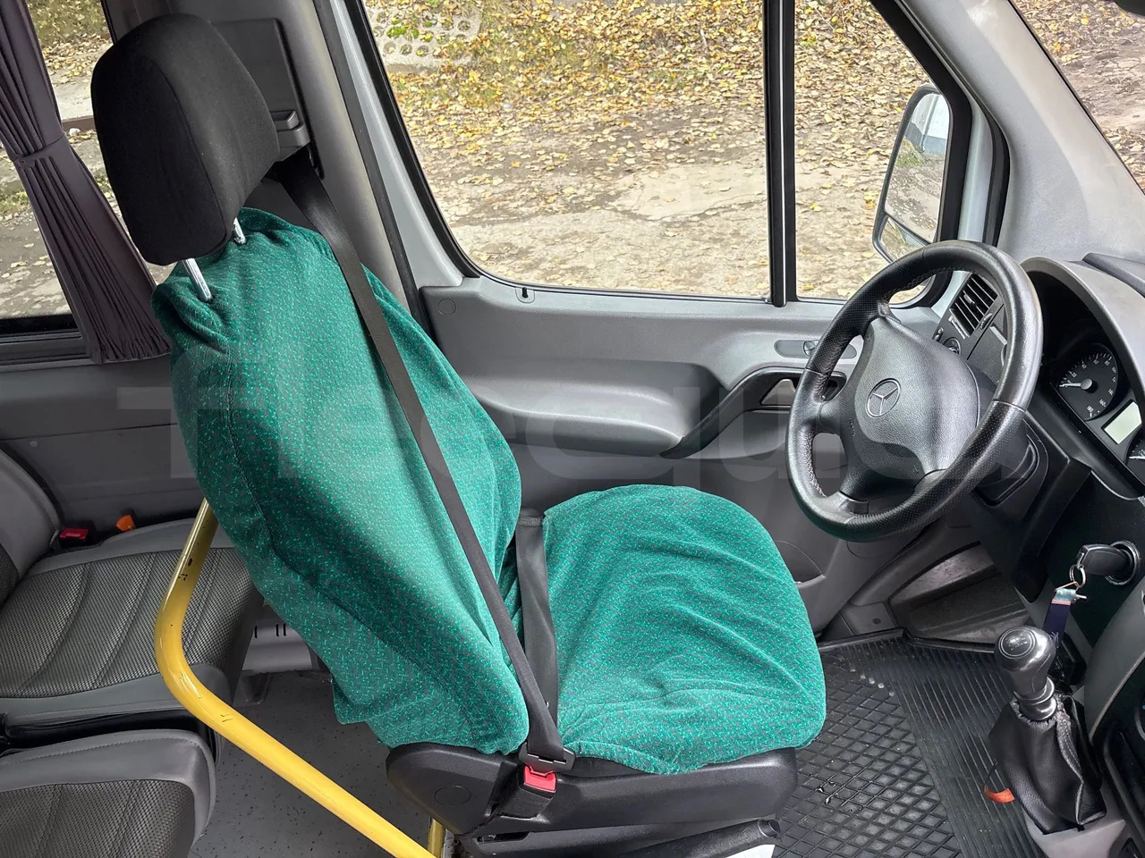 Микроавтобус, Пассажирский фургон Mercedes-Benz Sprinter: фото 17