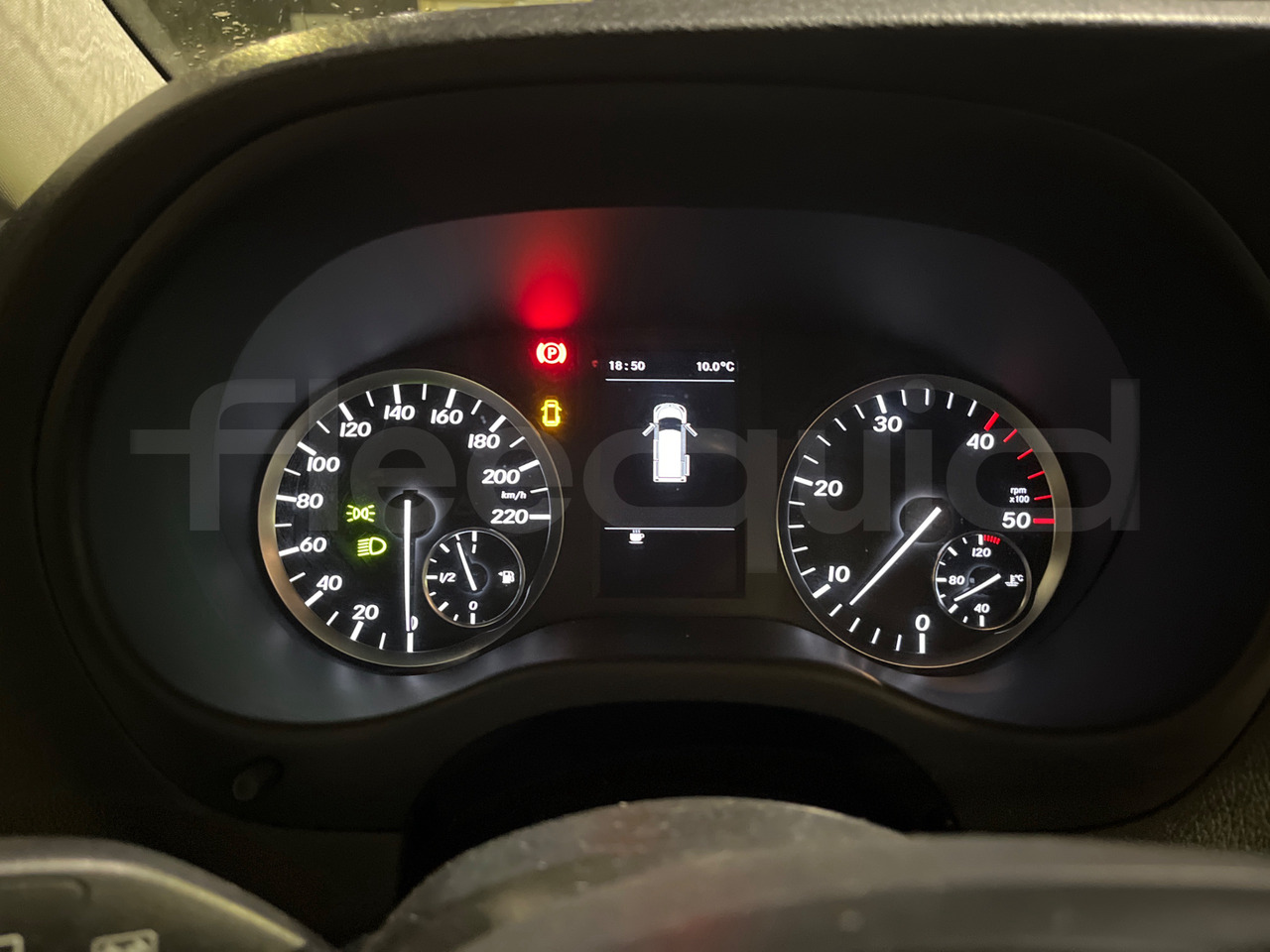 Mercedes-Benz Vito Tourer - Микроавтобус, Пассажирский фургон: фото 3 Mercedes-Benz Vito Tourer - Микроавтобус, Пассажирский фургон: фото 3