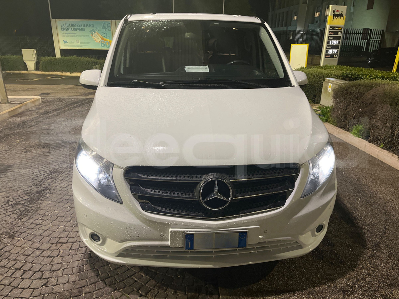 Mercedes-Benz Vito Tourer - Микроавтобус, Пассажирский фургон: фото 2 Mercedes-Benz Vito Tourer - Микроавтобус, Пассажирский фургон: фото 2