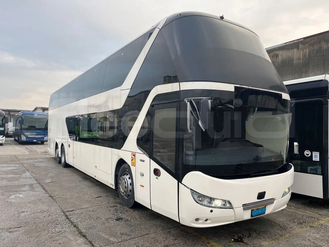 Neoplan Skyliner - Двухэтажный автобус: фото 1 Neoplan Skyliner - Двухэтажный автобус: фото 1