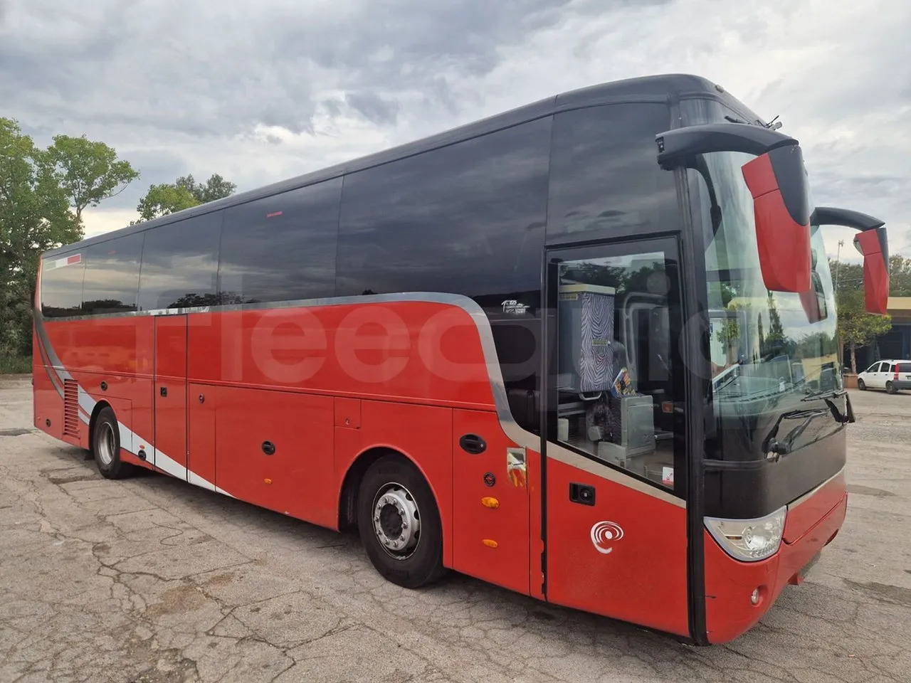 Van Hool Acron - Туристический автобус: фото 1 Van Hool Acron - Туристический автобус: фото 1