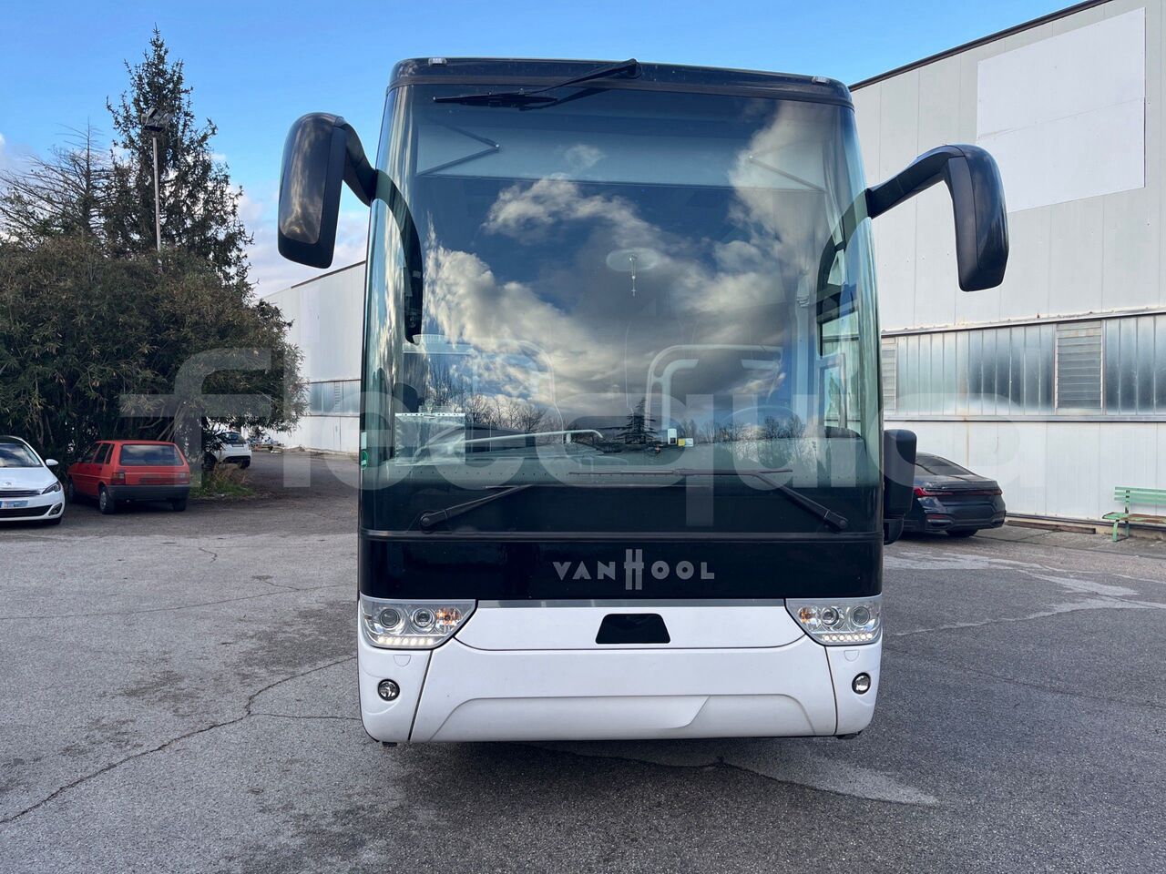 Van Hool Astron - Туристический автобус: фото 1 Van Hool Astron - Туристический автобус: фото 1