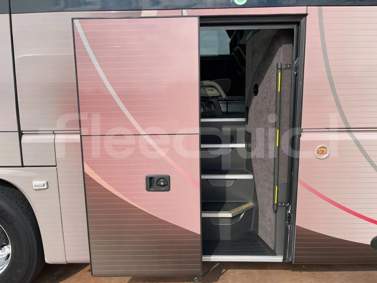 Туристический автобус Vdl Futura: фото 17 Туристический автобус Vdl Futura: фото 17