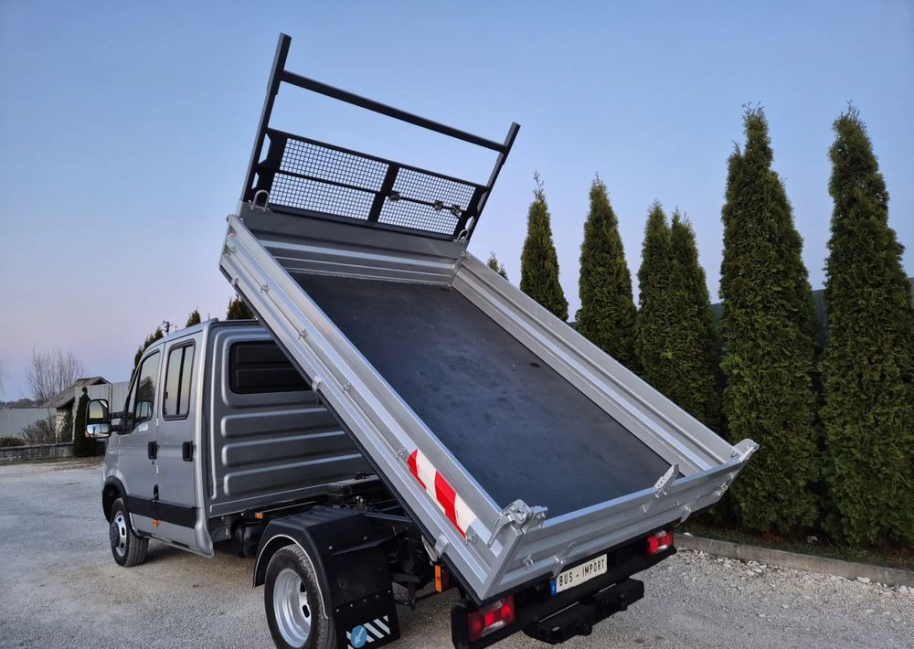 Iveco 50c14 3.0 50c15 35c15 Brygadówka - Малотоннажный самосвал: фото 3 Iveco 50c14 3.0 50c15 35c15 Brygadówka - Малотоннажный самосвал: фото 3