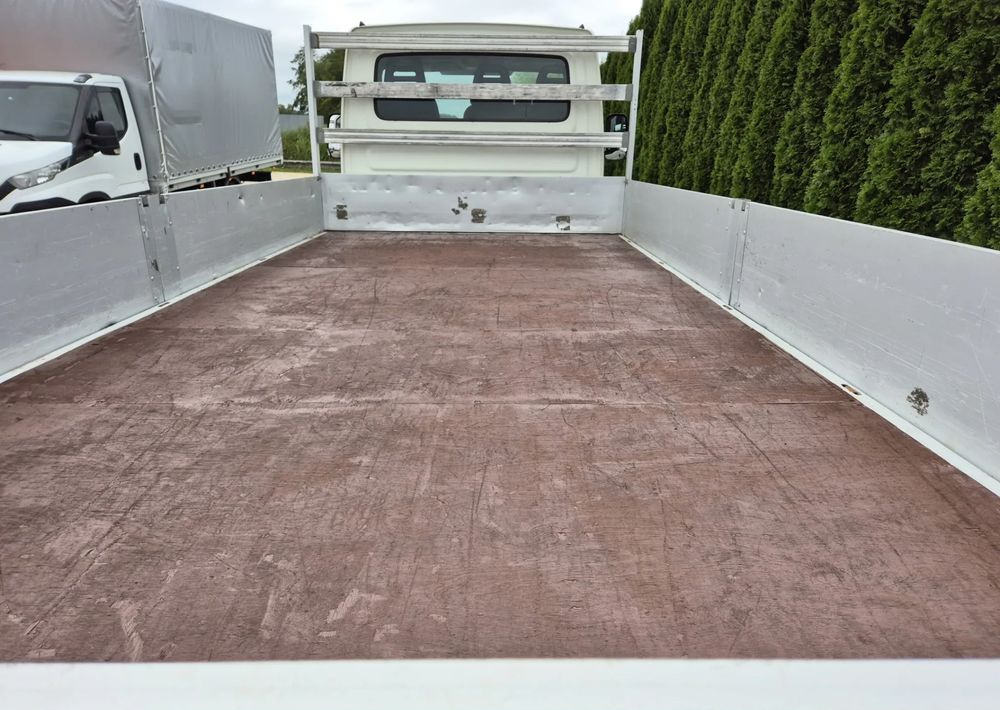 Iveco 65c17 70c17 50c15 3.0 170KM - Малотоннажный бортовой грузовик: фото 4 Iveco 65c17 70c17 50c15 3.0 170KM - Малотоннажный бортовой грузовик: фото 4