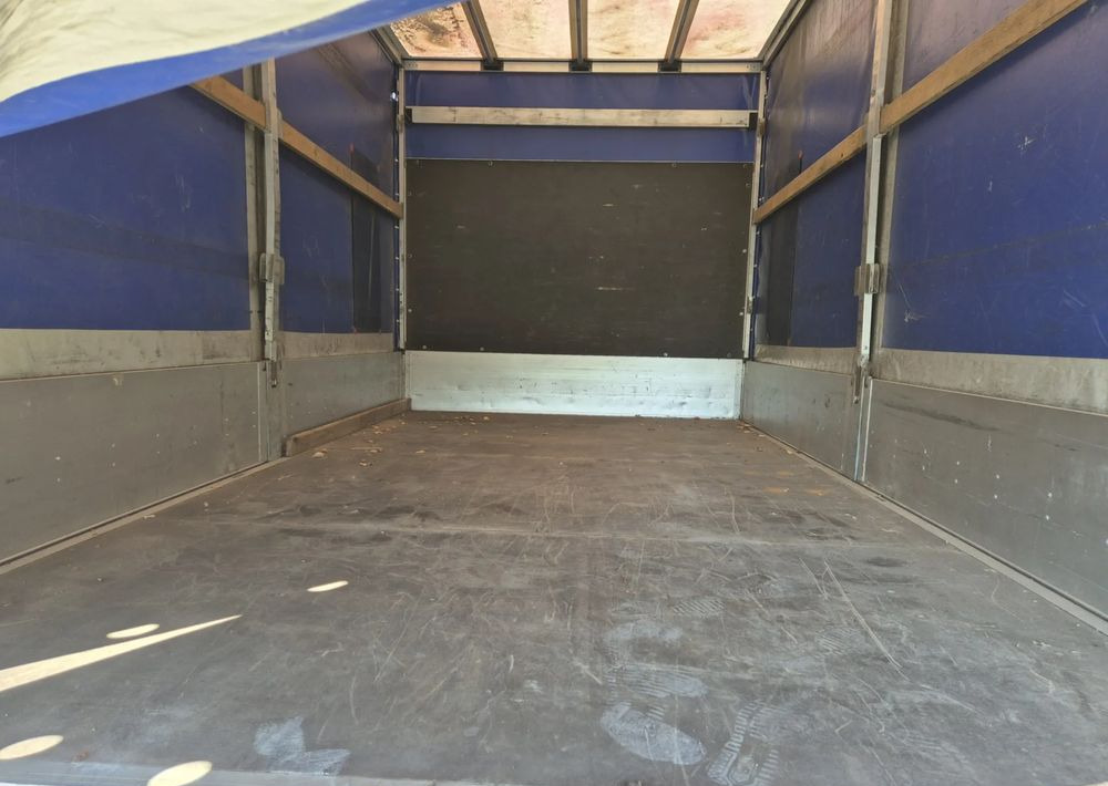 Iveco Iveco 35c14 2.3 140KM Plandeka - Малотоннажный бортовой грузовик: фото 4 Iveco Iveco 35c14 2.3 140KM Plandeka - Малотоннажный бортовой грузовик: фото 4