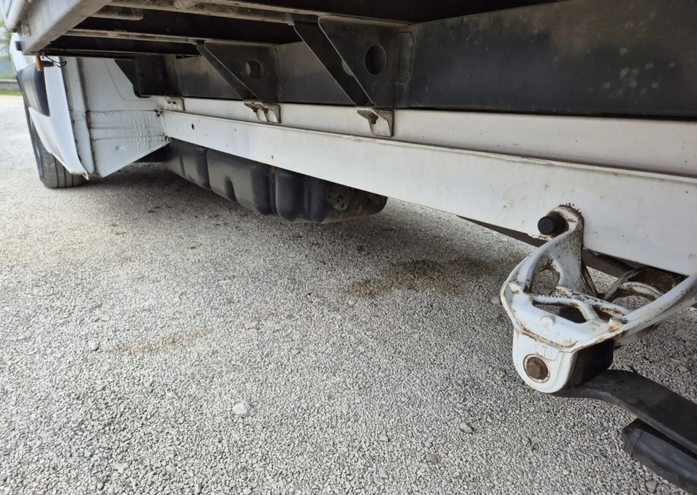 Mercedes-Benz 316CDI 2.2 160KM - Малотоннажный бортовой грузовик: фото 4 Mercedes-Benz 316CDI 2.2 160KM - Малотоннажный бортовой грузовик: фото 4