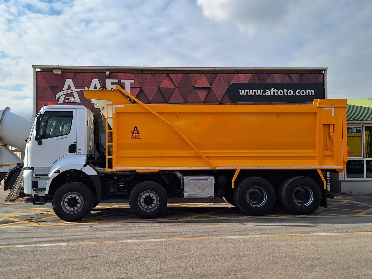 FORD 4445 XD - Самосвал: фото 5 FORD 4445 XD - Самосвал: фото 5
