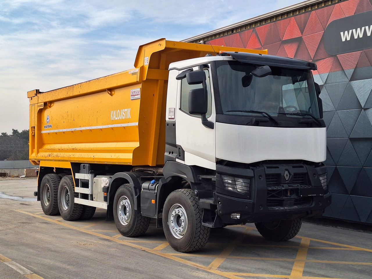 RENAULT K 520 - Самосвал: фото 3 RENAULT K 520 - Самосвал: фото 3