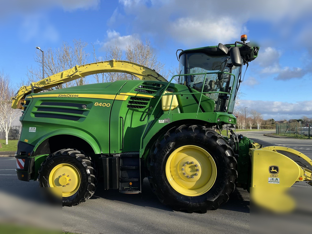 2018 JOHN DEERE 8400 - Кормоуборочный комбайн: фото 1 2018 JOHN DEERE 8400 - Кормоуборочный комбайн: фото 1