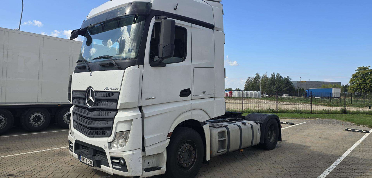 Mercedes-Benz ACTROS - Тягач: фото 1 Mercedes-Benz ACTROS - Тягач: фото 1