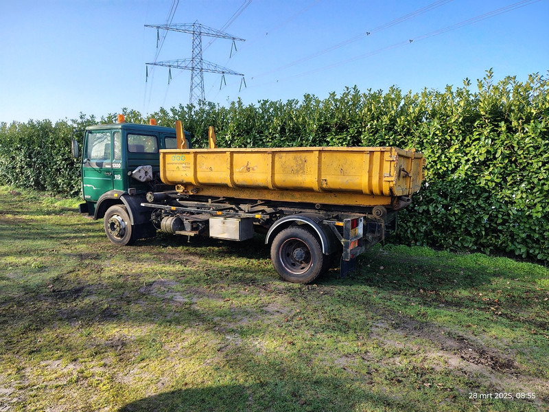 DAF 1300 - Грузовик-контейнеровоз/ Сменный кузов: фото 5 DAF 1300 - Грузовик-контейнеровоз/ Сменный кузов: фото 5