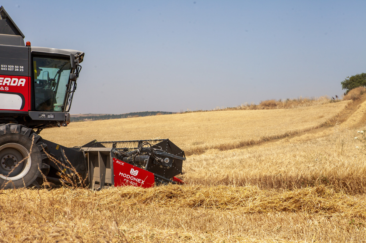 Modonex FE-600 - Жатка зерновая: фото 5 Modonex FE-600 - Жатка зерновая: фото 5