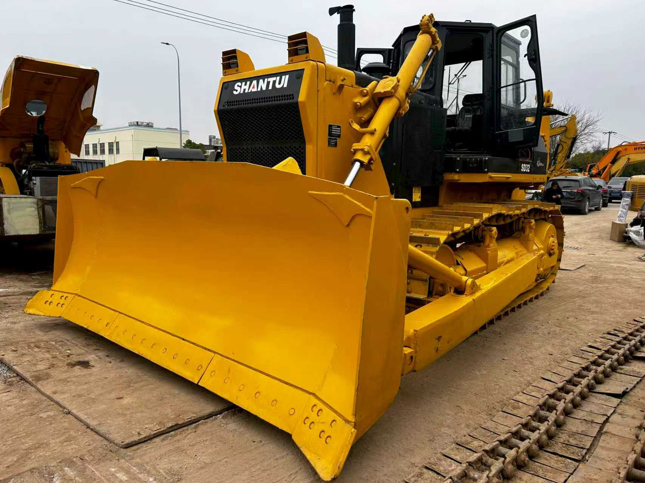 SHANTUI SD32 used bulldozer famous china brand for sale - Бульдозер: фото 1 SHANTUI SD32 used bulldozer famous china brand for sale - Бульдозер: фото 1