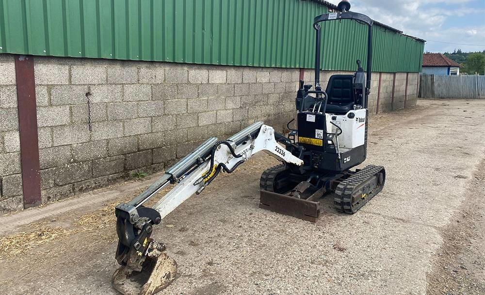 Bobcat E 10z - Мини-экскаватор: фото 1 Bobcat E 10z - Мини-экскаватор: фото 1