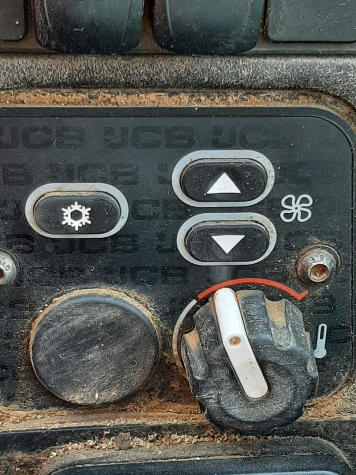 JCB 540-140  - Телескопический погрузчик: фото 2 JCB 540-140  - Телескопический погрузчик: фото 2