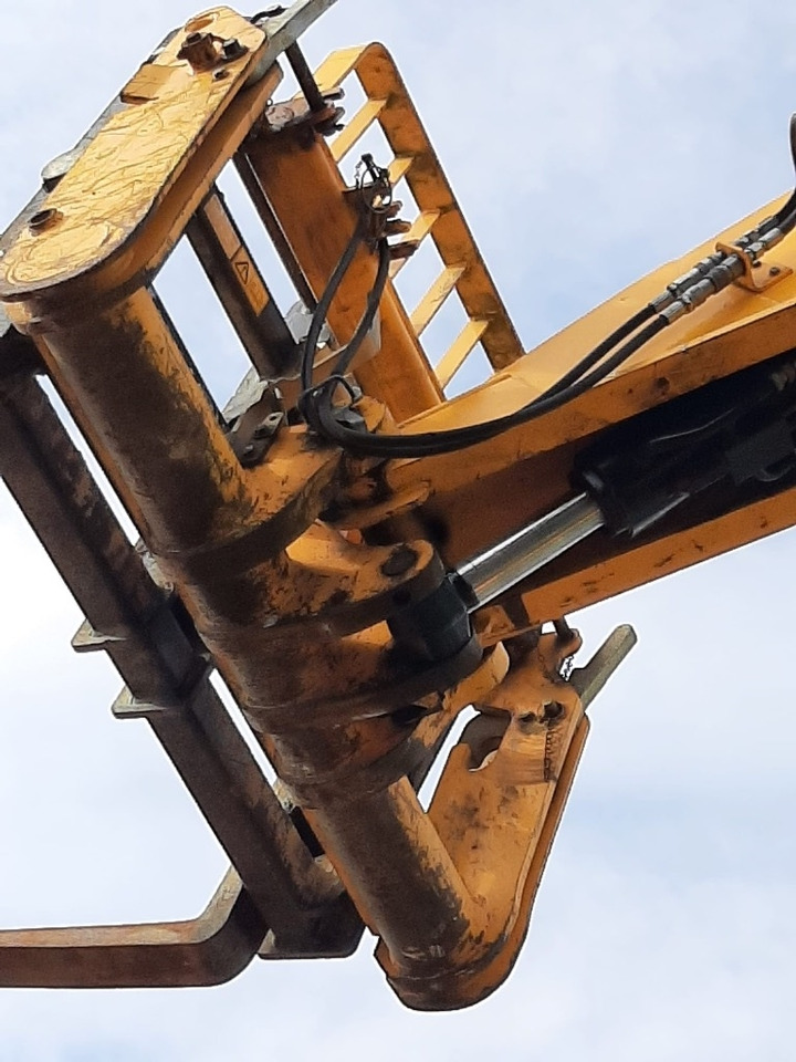 JCB 540-140  - Телескопический погрузчик: фото 3 JCB 540-140  - Телескопический погрузчик: фото 3