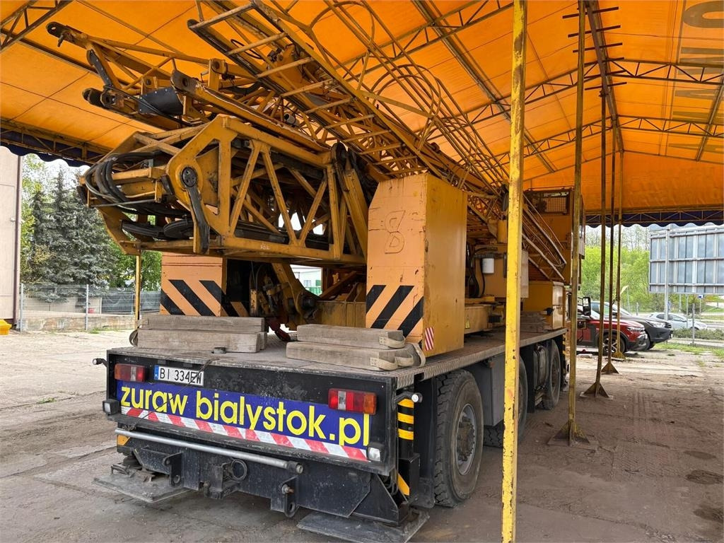 Spierings SK-365 AT-3 (400V + diesel) - Быстромонтируемый башенный кран: фото 3 Spierings SK-365 AT-3 (400V + diesel) - Быстромонтируемый башенный кран: фото 3