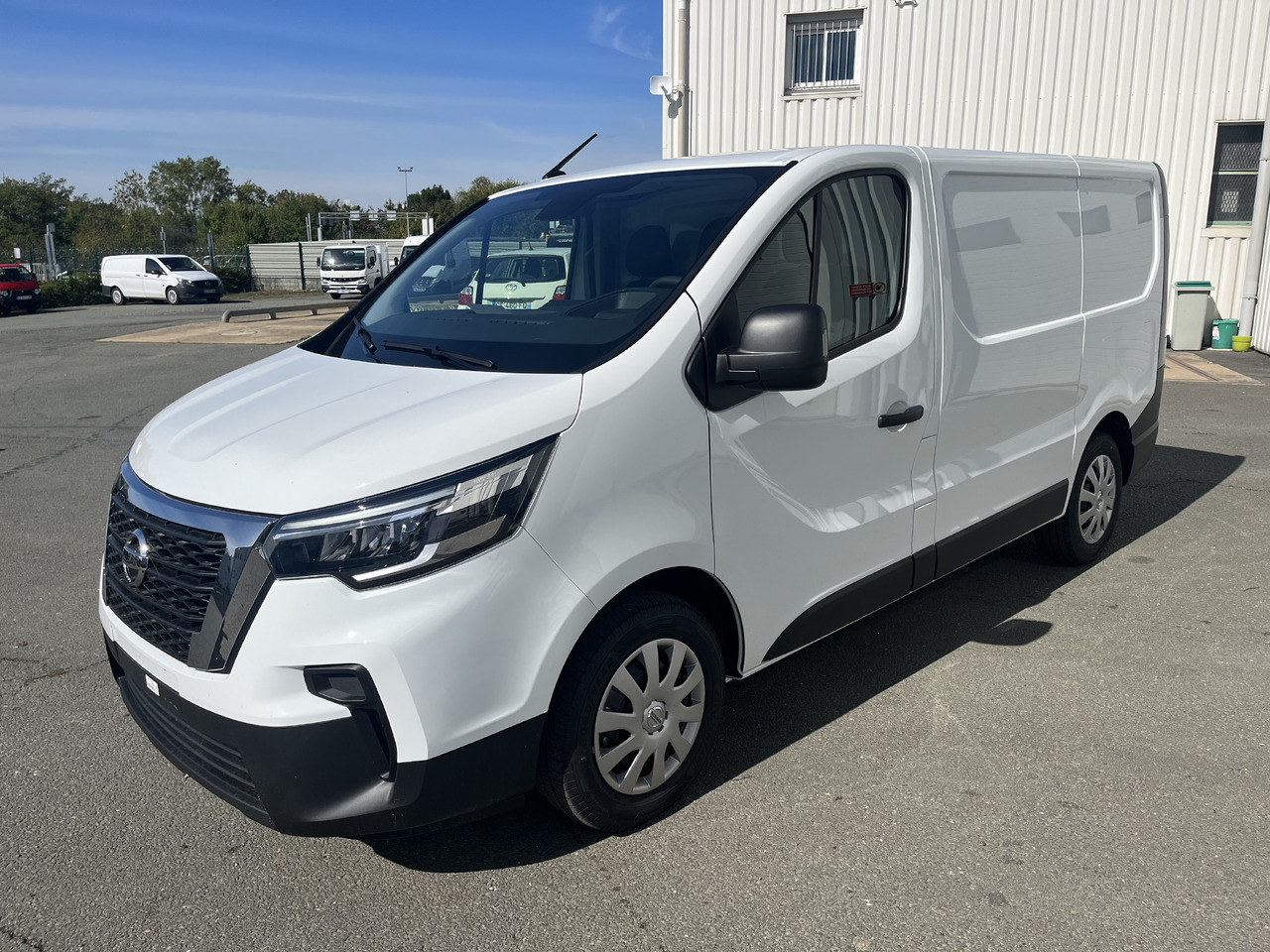 NISSAN Primastar NV300 2.0DCI130 Acenta L1H1 - Цельнометаллический фургон: фото 2 NISSAN Primastar NV300 2.0DCI130 Acenta L1H1 - Цельнометаллический фургон: фото 2