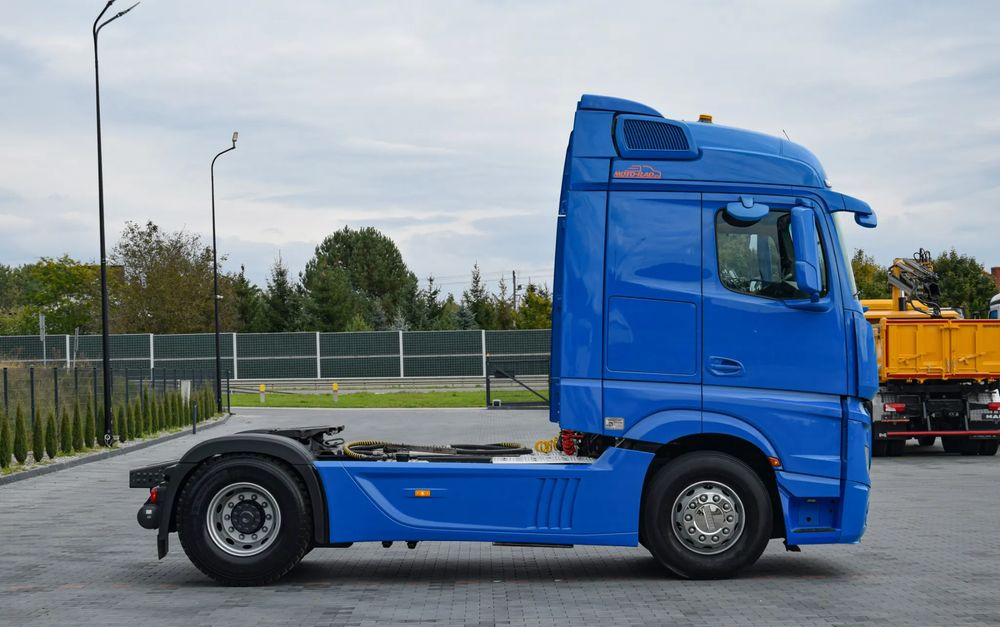 Mercedes-Benz ACTROS 1851 / EURO 6 / BIGSPACE / HYDRAULIKA / RETARDER / FULL SPILERY / SERWISOWANY / SPROWADZONY - Тягач: фото 4 Mercedes-Benz ACTROS 1851 / EURO 6 / BIGSPACE / HYDRAULIKA / RETARDER / FULL SPILERY / SERWISOWANY / SPROWADZONY - Тягач: фото 4