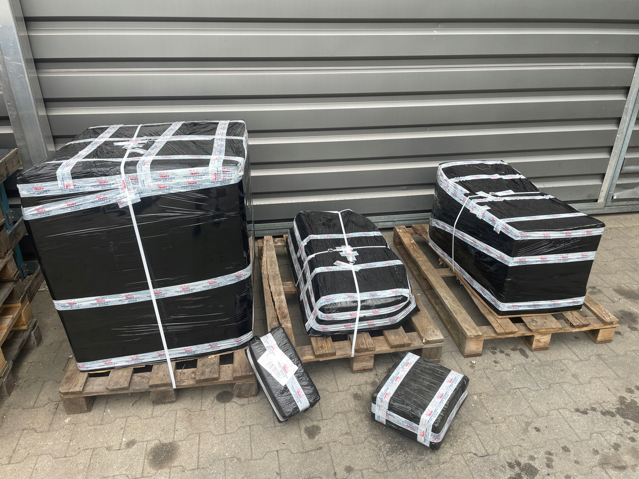 DOLNY STOPIEŃ STOPNICA MAN TGL TGM TGL-3 81615200327 - Боковая подножка для Грузовиков: фото 5 DOLNY STOPIEŃ STOPNICA MAN TGL TGM TGL-3 81615200327 - Боковая подножка для Грузовиков: фото 5